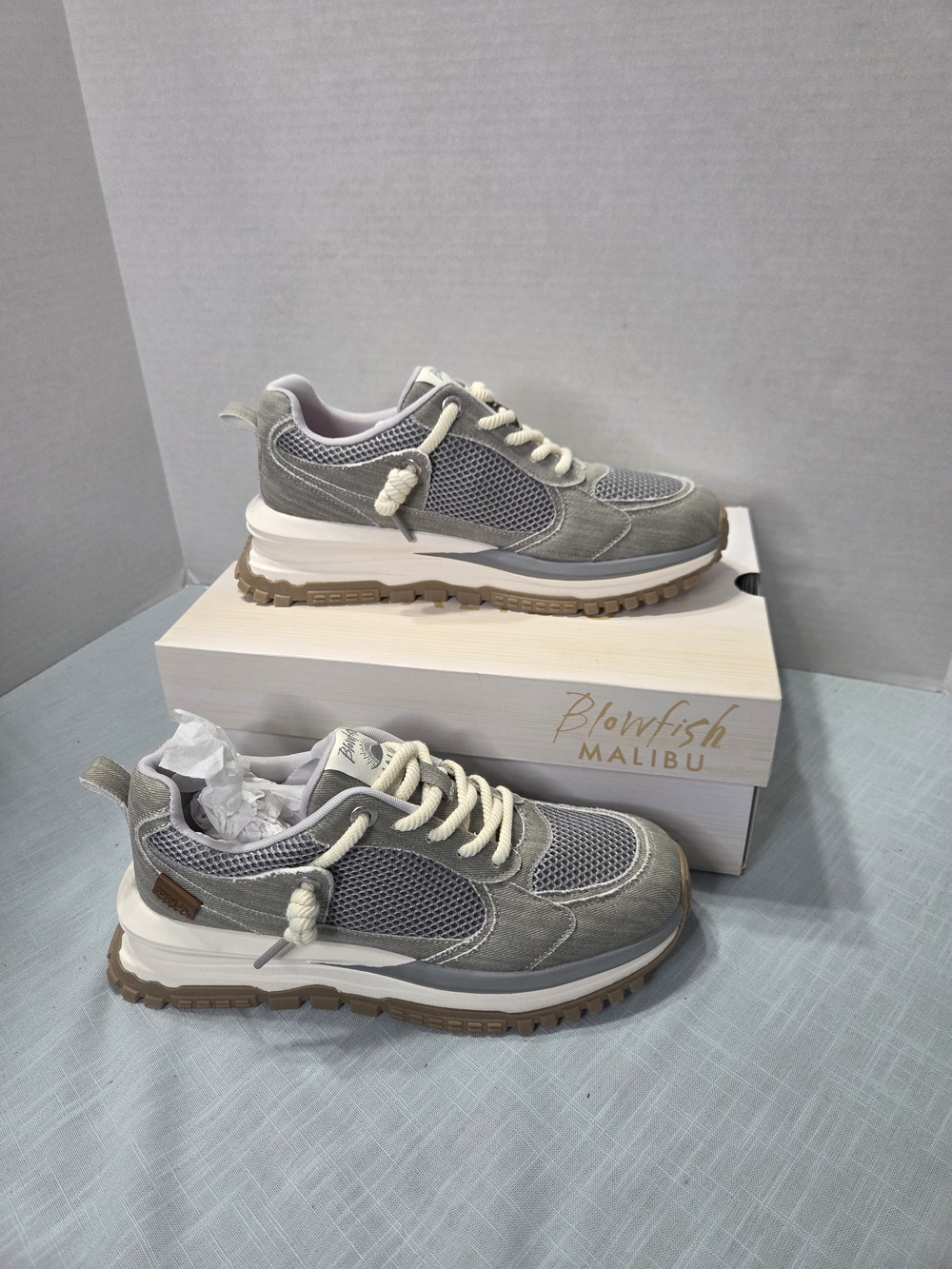 Blowfish Women's Gray Mesh & Suede Sneaker